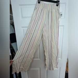 NWT urban rebel pants